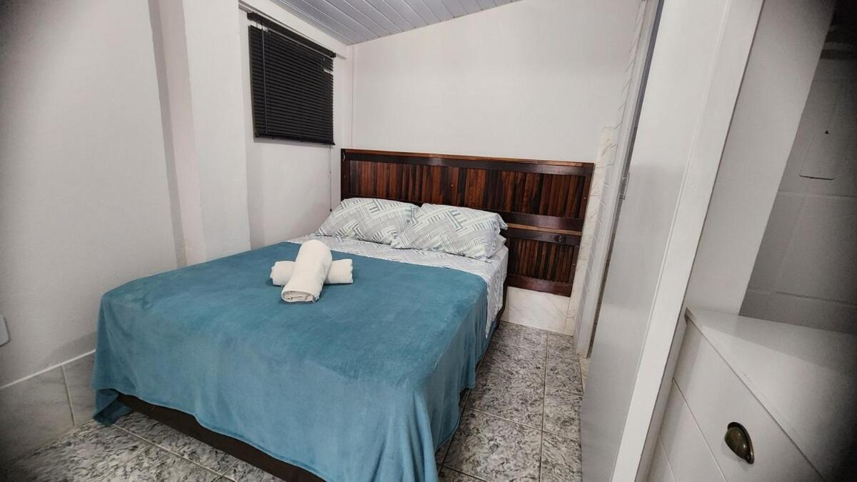 Apartamento T112 - Ap No Coracao De Bc, Wiffi,tv,ar E Patio Privado